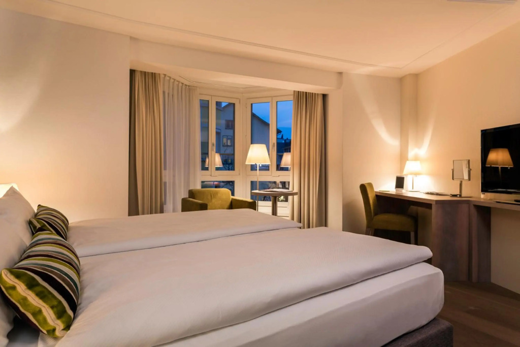 PLATZHIRSCH ZÜRICH - Downtown Boutique Hotel & Sushi Lounge