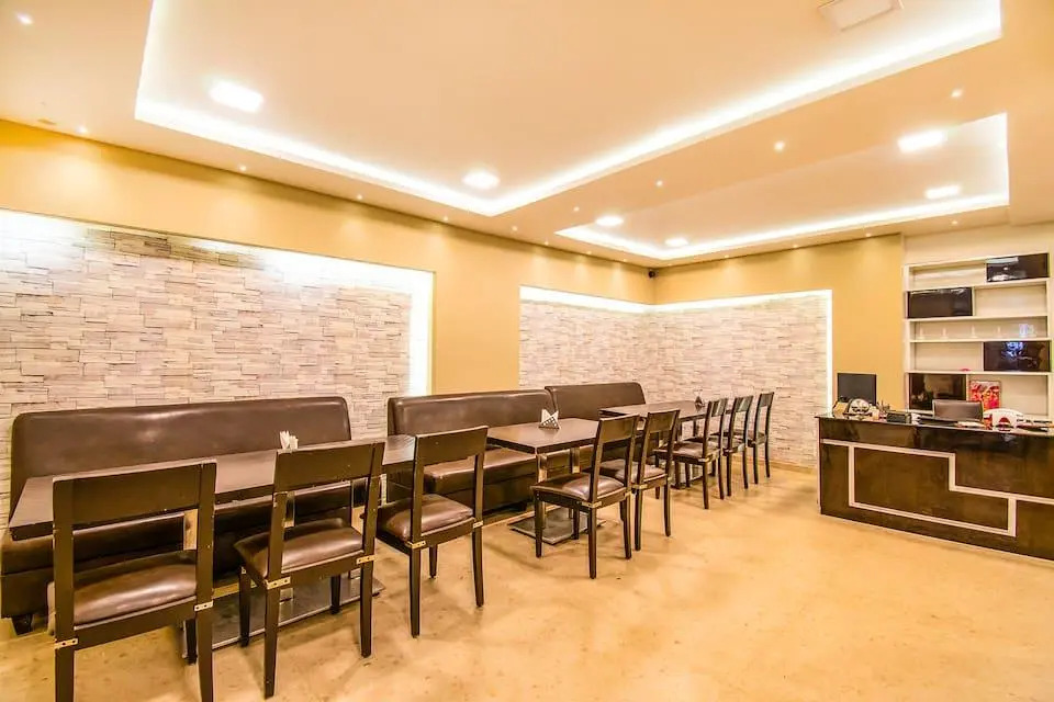 Hotel De Santosh Residency