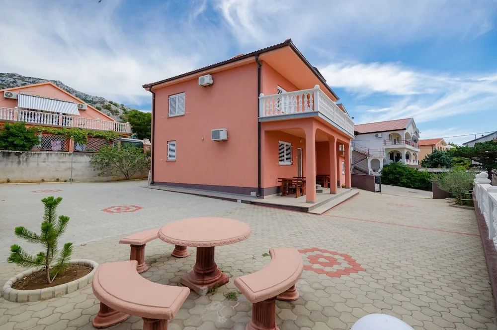 Apartments Martin