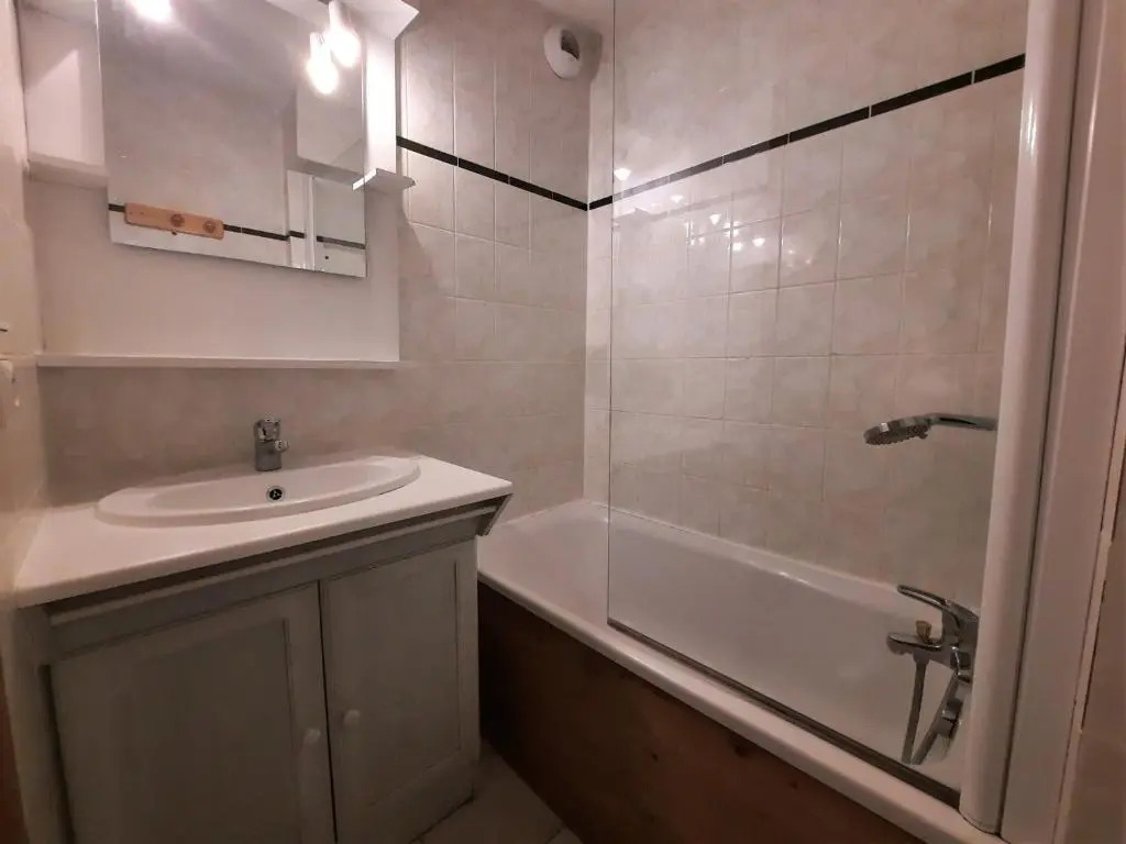 Appartement Les Menuires, 3 pièces, 6 personnes - FR-1-452-16