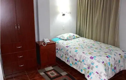 Hostal Residencial Lino