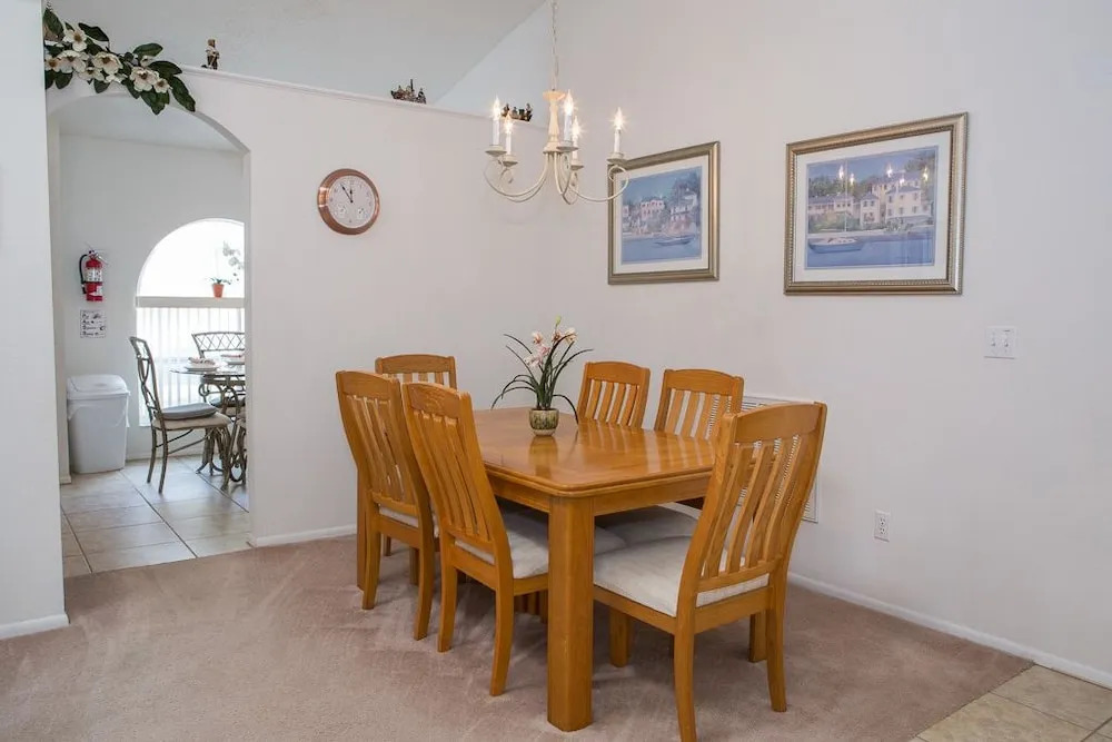 Ip60195 - Hampton Lakes - 3 Bed 2 Baths Villa