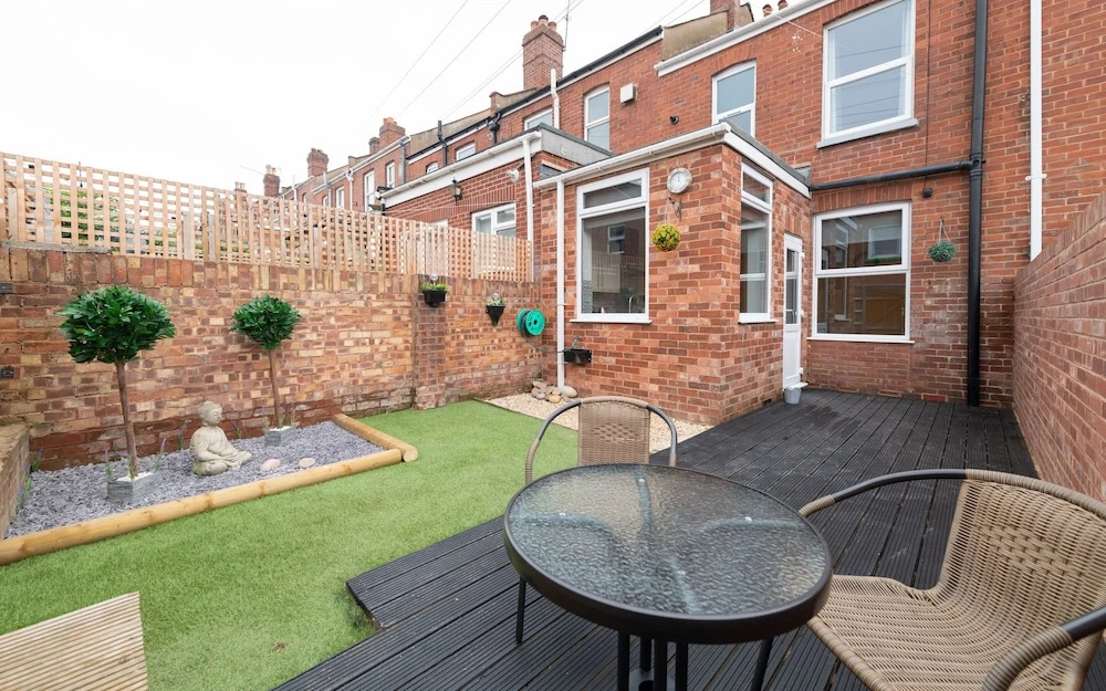 Modern Refurbished Home In Exeter