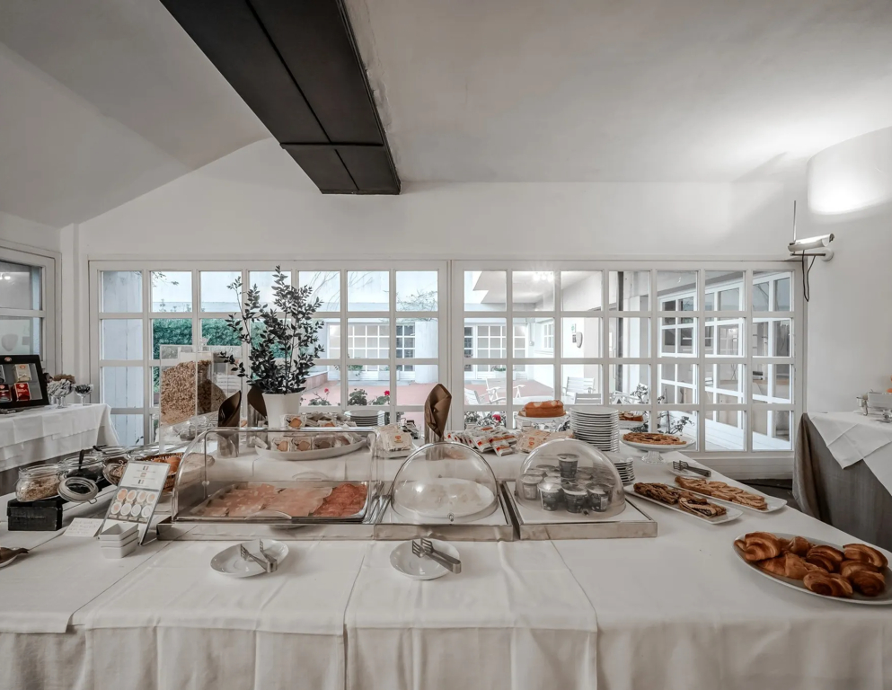 HOTIDAY Room Collection - Sarzana