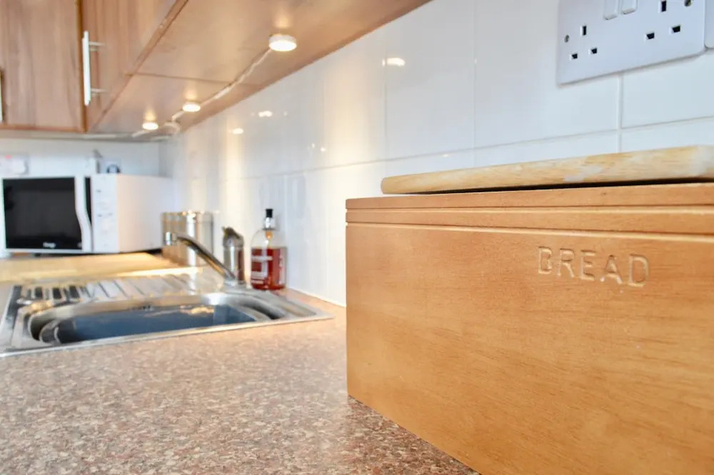 Bright And Spacious 2 Bedroom Flat Near Leith Shore