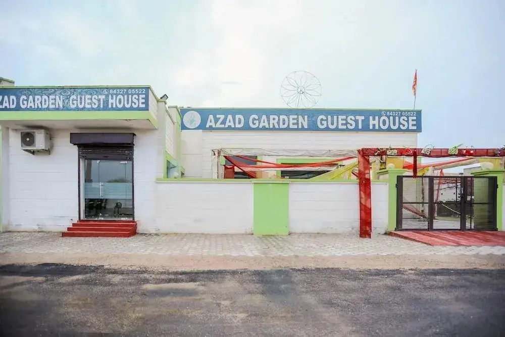 Azad Garden by OYO Rooms