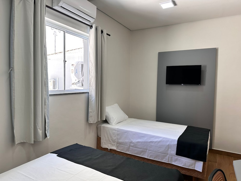 B.Hotel Economy 888