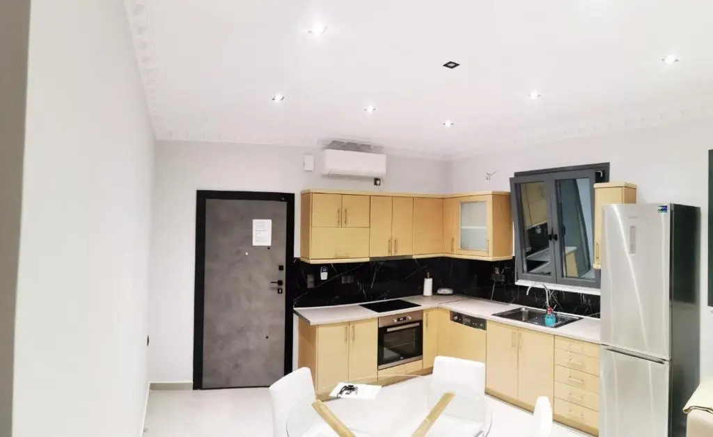 Furnished apartment (in the city center)