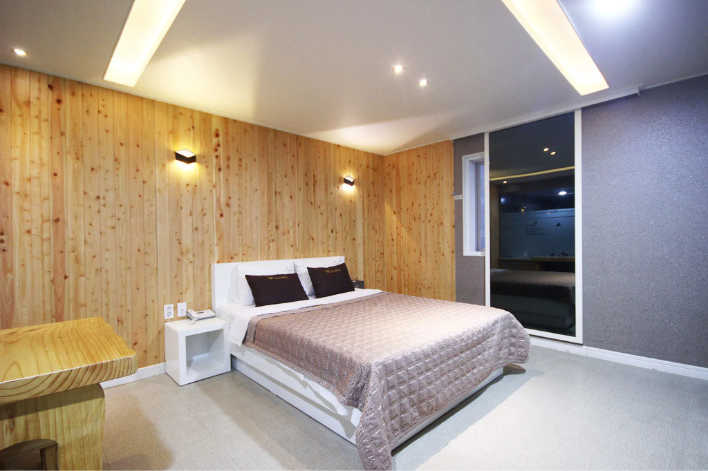 Hotel WEP Gimhae