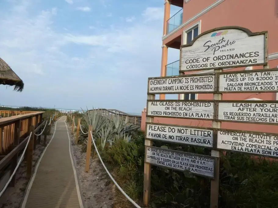 Steps To The Beach/Pet Friendly