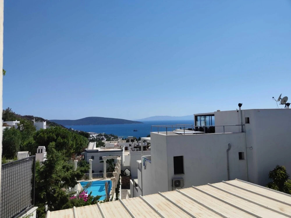 Flat 600 m to Beach with Sea View in Bodrum