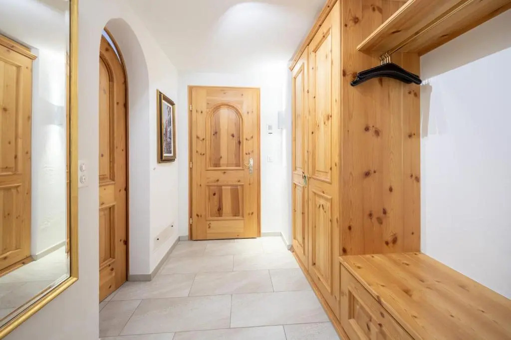 LAAX Homes - Runca 752