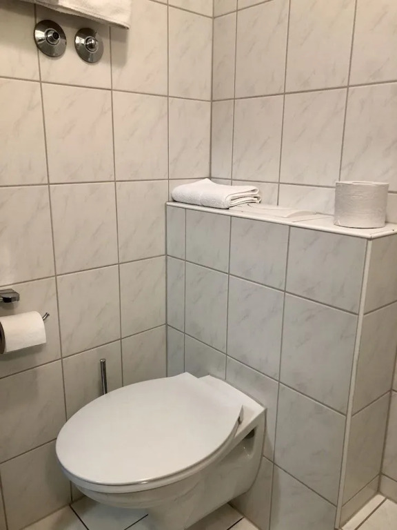 Hotel Lust