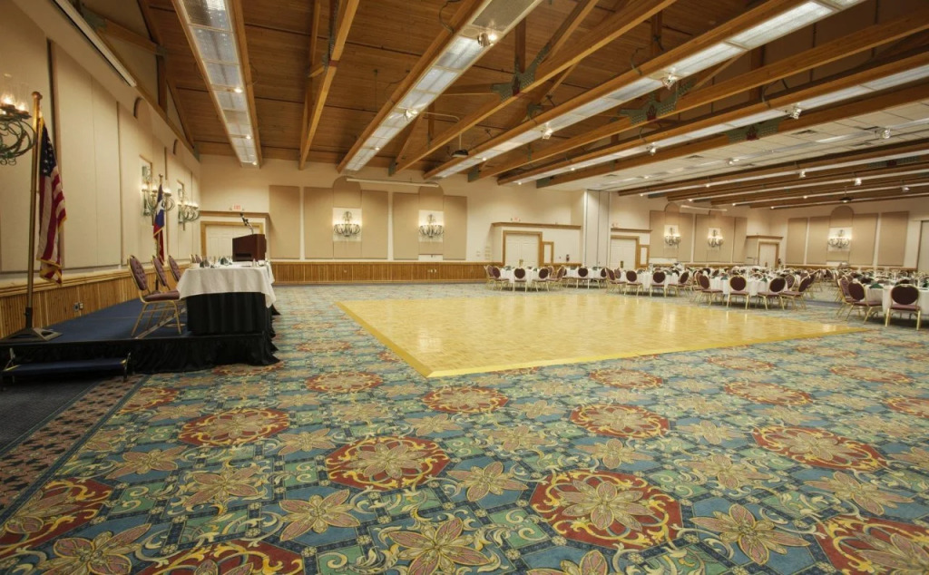 Inn of the Hills Hotel and Conference Center