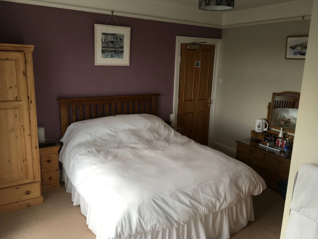 Honeycombe House