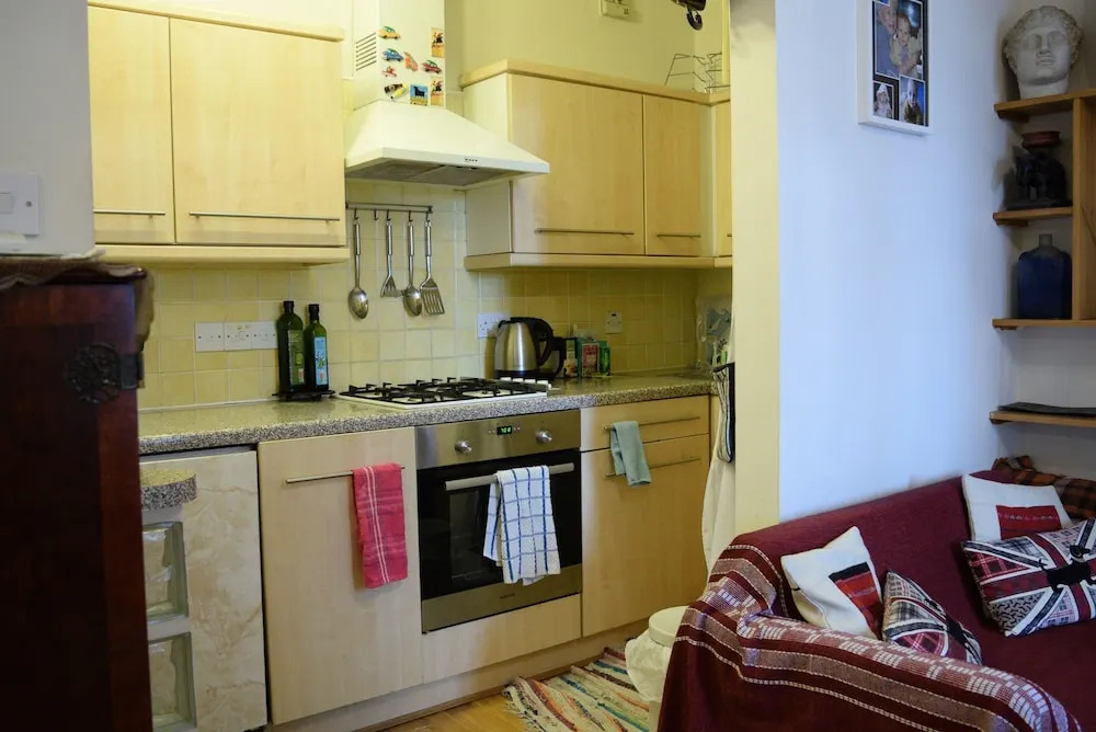 Central 2 Bedroom Pimlico Flat