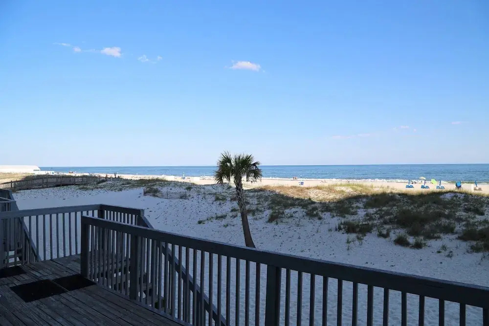 Ocean Reef 802 3 Bedroom Townhouse by RedAwning