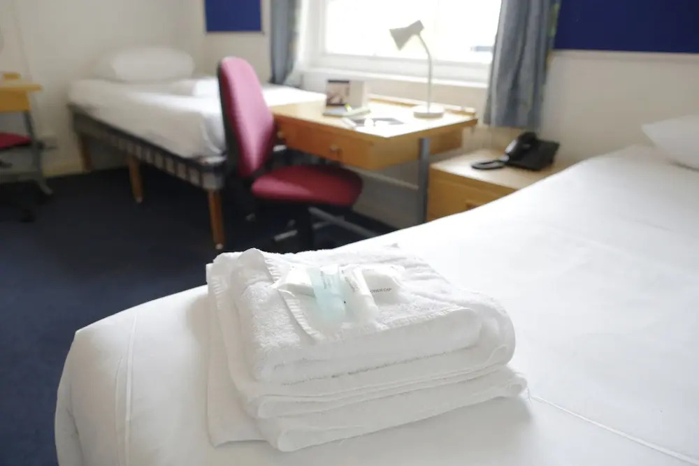 Pembridge Court Hotel
