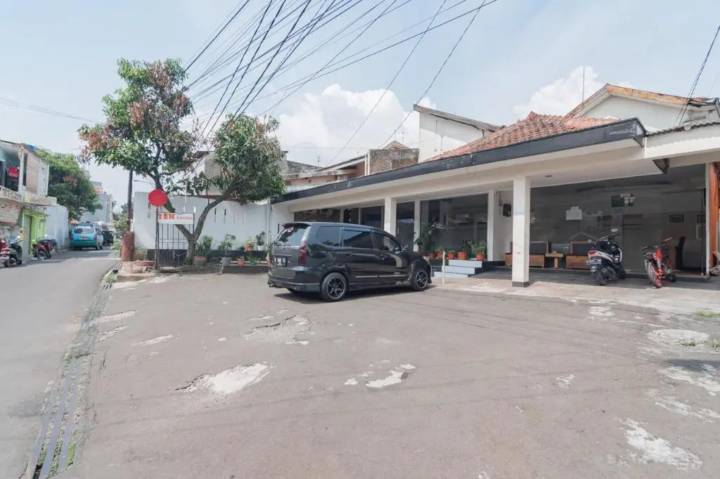 Formerly RedDoorz near Exit Tol Pasteur