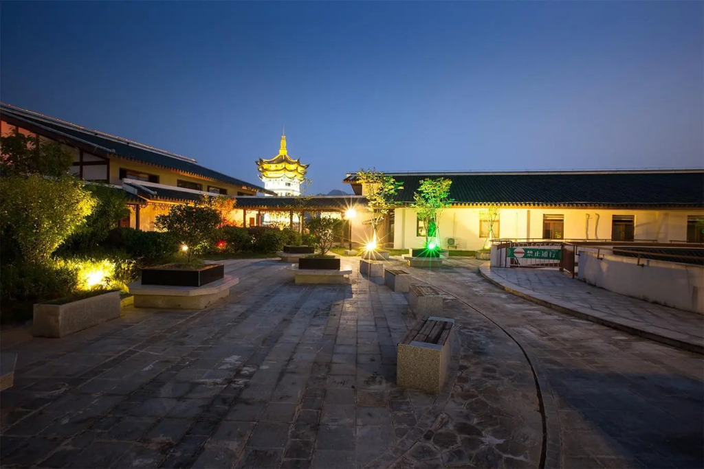 Zmax Hotel·Longhushan Xiaoyaocheng