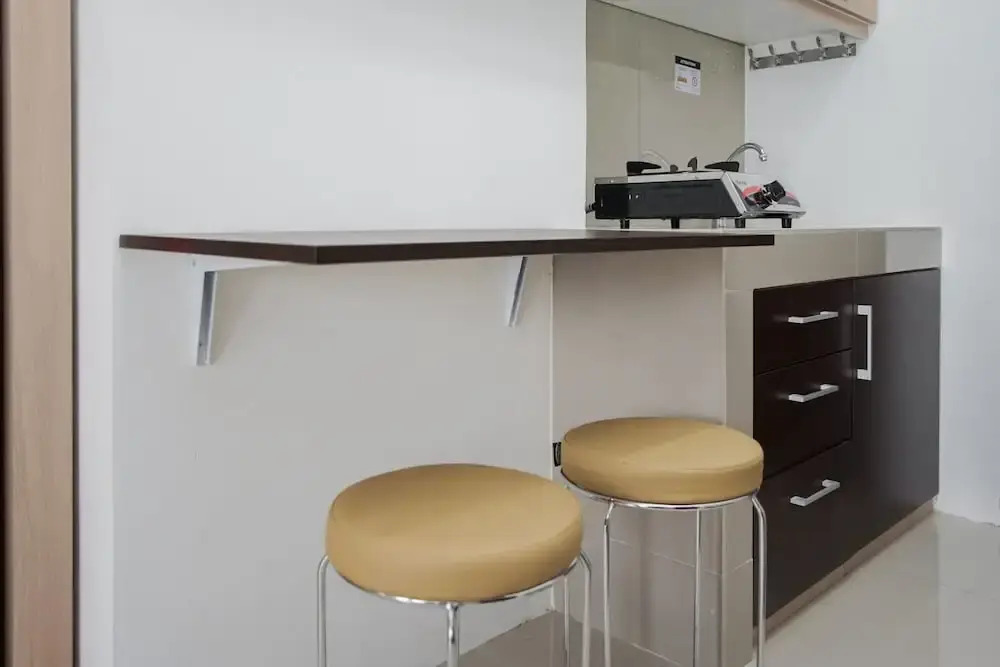 Contemporary Studio at Baileys Apartment