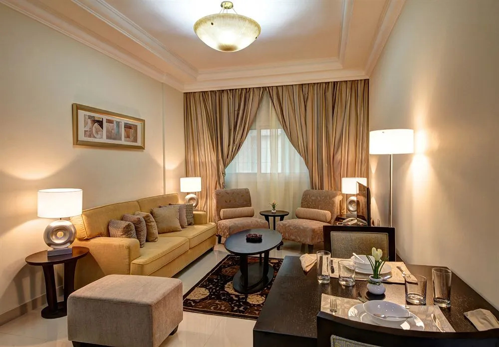 White Feather Hotel Apartments
