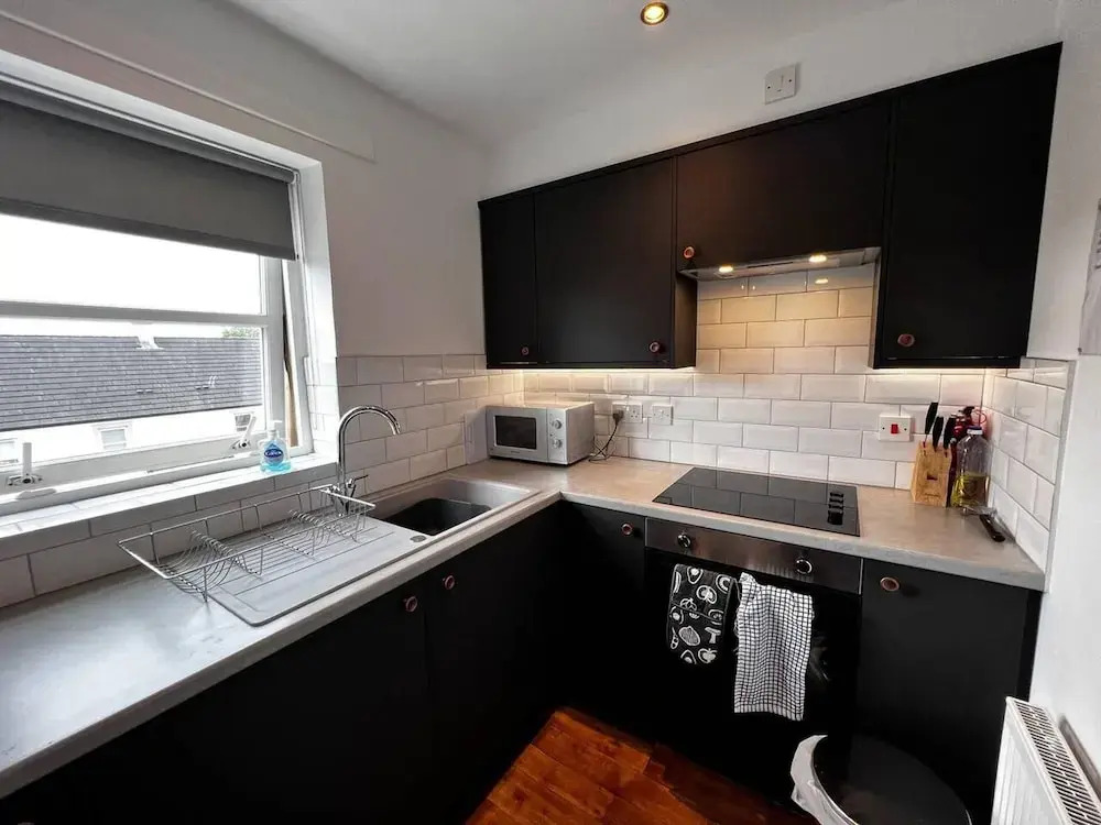 Apartment - Sleeps4 - Glasgowairport 10 Mins Drive