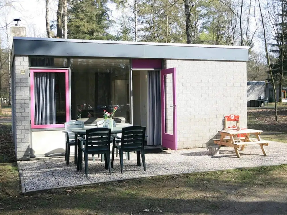 Bungalow With a Tree House box bed on Veluwe