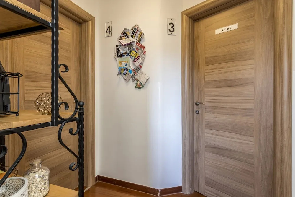 Apartments and Rooms Villa Erede