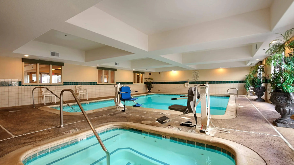 Best Western Airport Inn & Suites