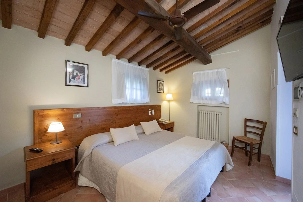 Tenuta Decimo - Il Borgo Di Mariano