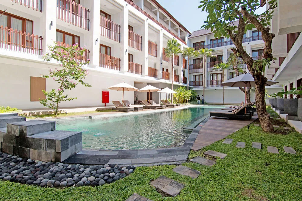 ZEN Rooms Benesari 6 Legian Kuta