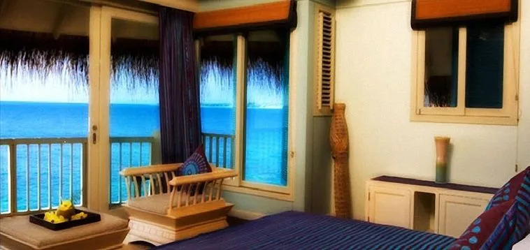 J Resort Alidhoo