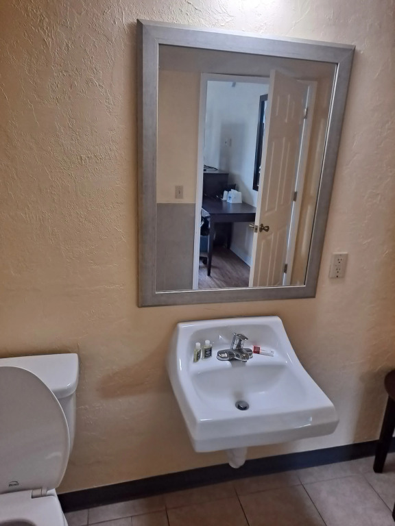 University Inn