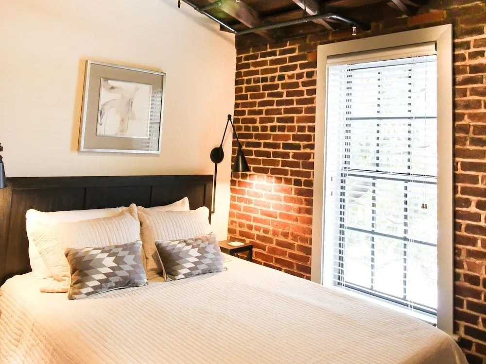 The Lofts at Downtown Salem