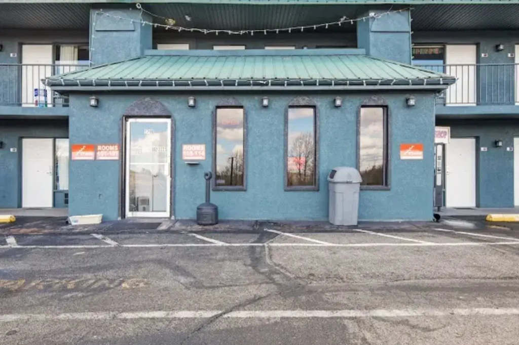 OYO Hotel Mt. Vernon KY - Renfro valley/I-75