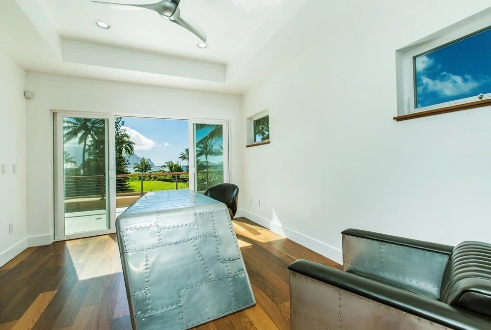 Punahele Point 3 Bedroom Home by Redawning