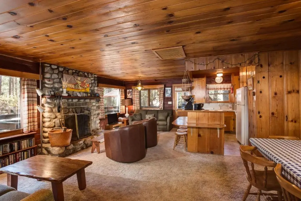 53 Creekside Cabin