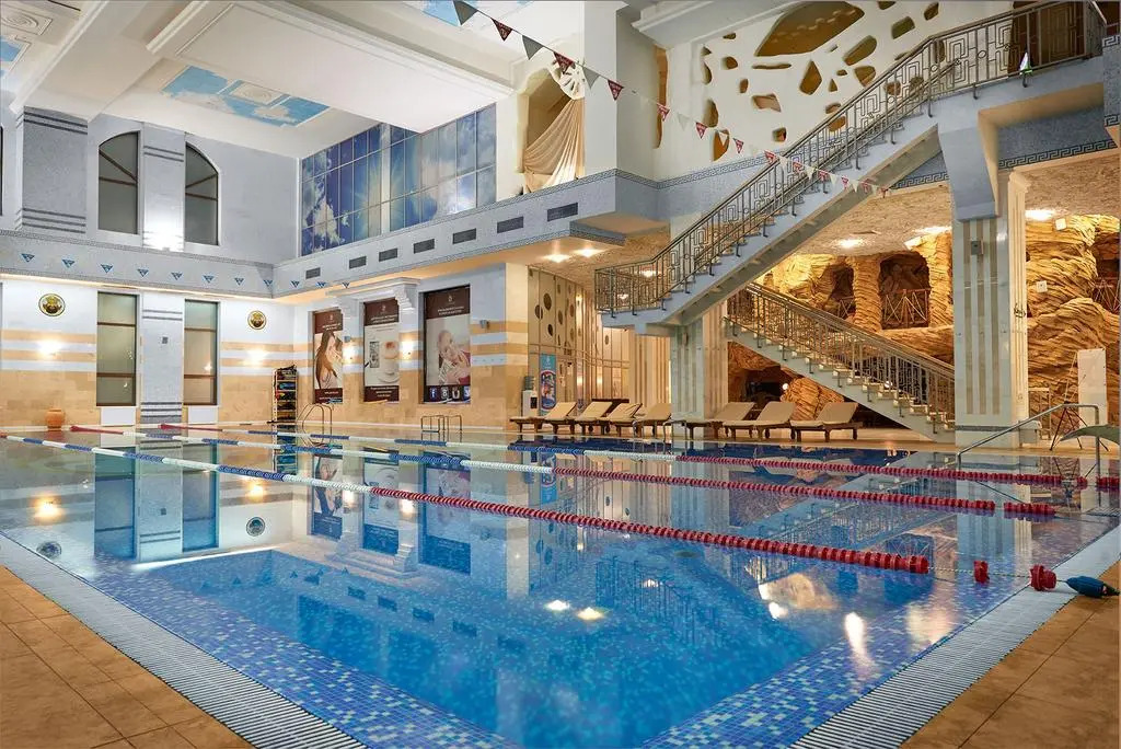 Ark Palace Hotel & SPA