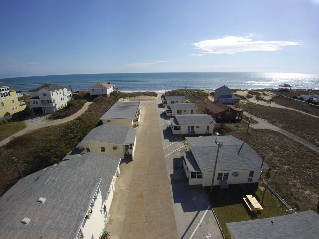 Oceanside Court by KEES Vacations