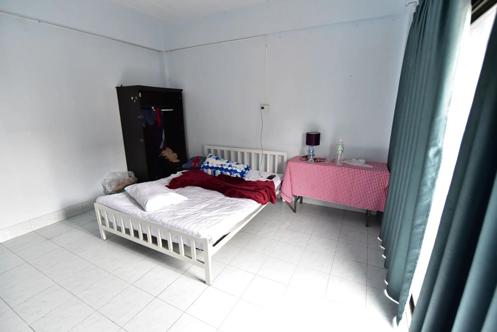 Shady'S Hostel