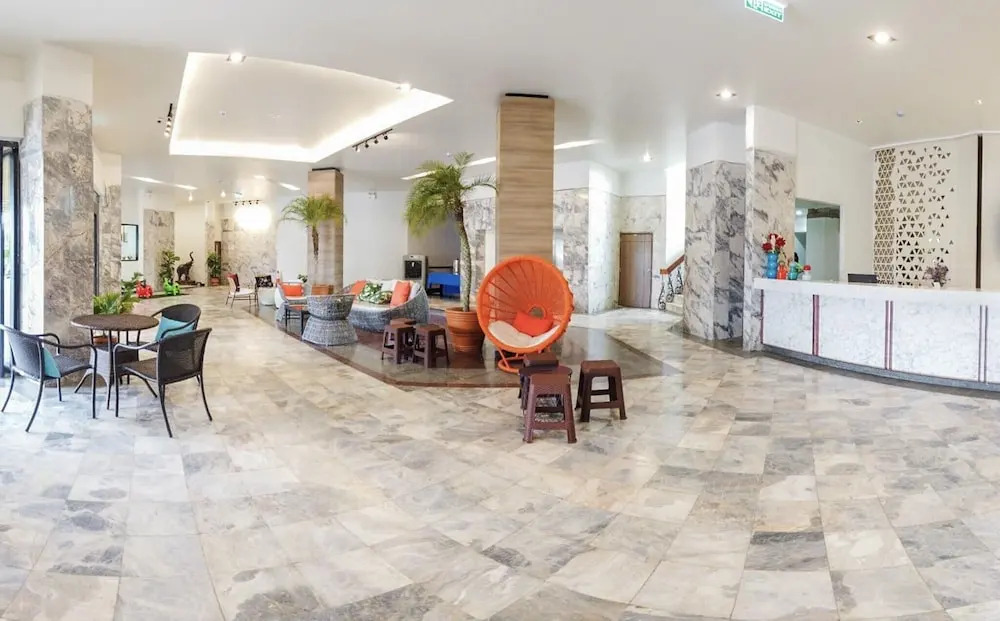 M Grand Hotel Roiet