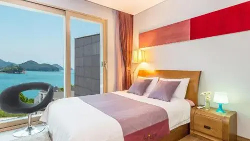 Geoje For bridge pension