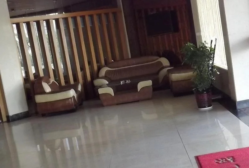 Yangzhou Lansheng Hotel