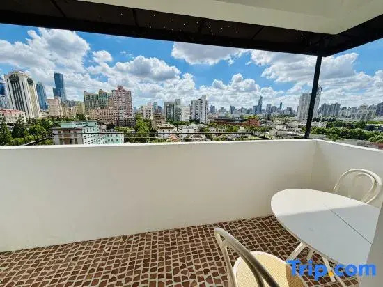 LifeIN apartment in shanghai