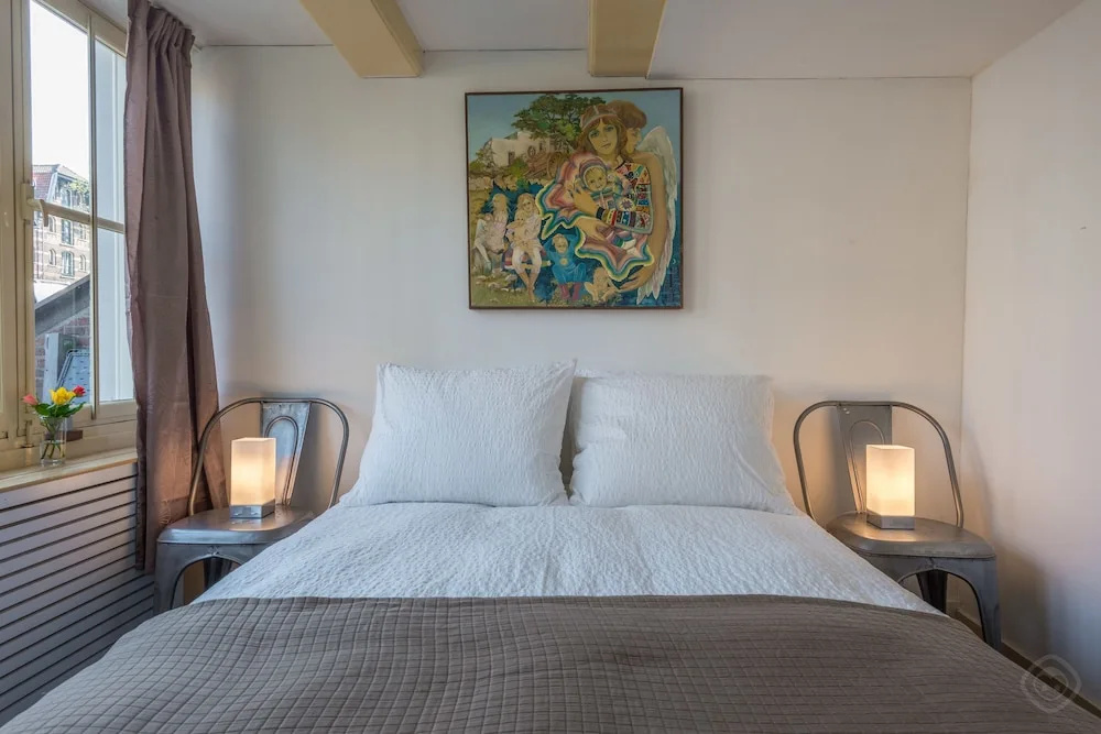 Brouwers Canal apartment