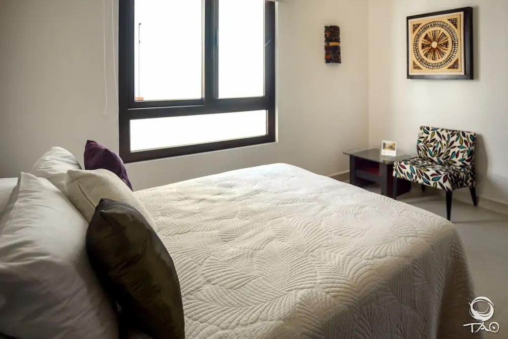 HIRA Penthouse1 Pristine 2 BR by Gate48