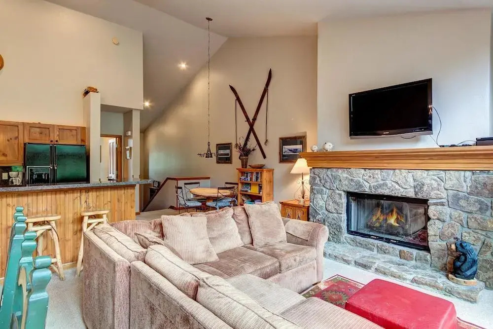 One Breckenridge Place Townhomes by Great Western Lodging