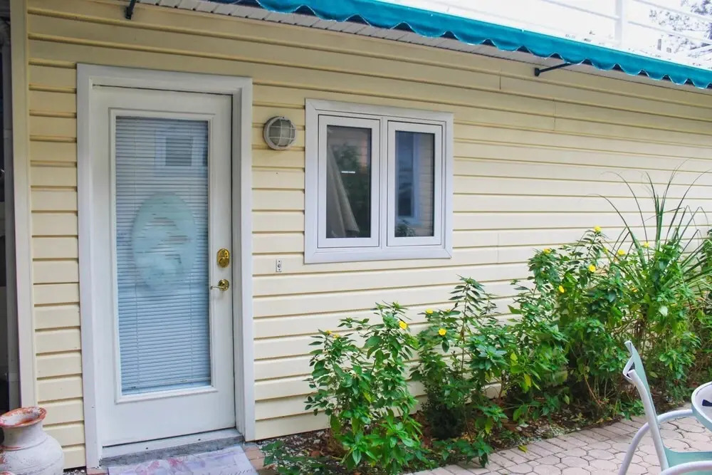 Treasure Island Beach Retreat Sleeps Up To 4