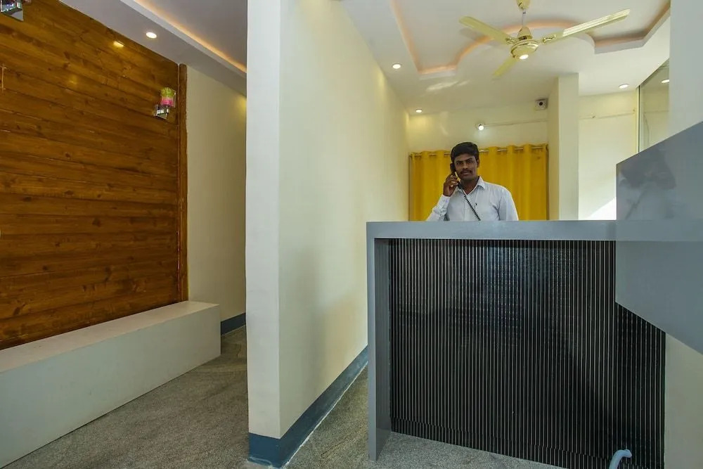 OYO Flagship 19351 RT Nagar